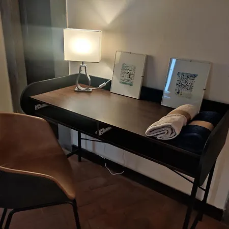 Lo studio nel borgo-2